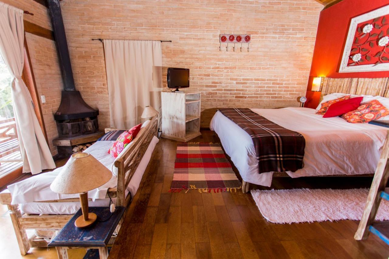 Pousada Villa Catarina Gonçalves Buitenkant foto