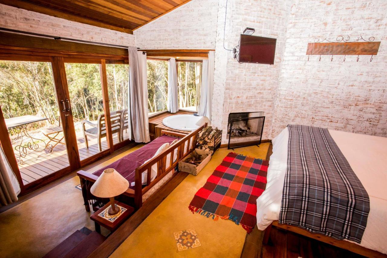 Pousada Villa Catarina Gonçalves Buitenkant foto